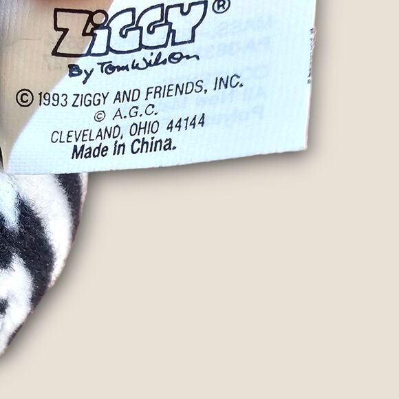 Vtg Ziggy Prisoner of Love plush - Picture 2 of 5